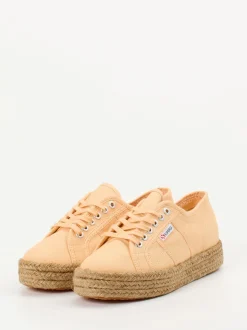 Superga – Plateau-Sneaker aus Canvas in Orange
