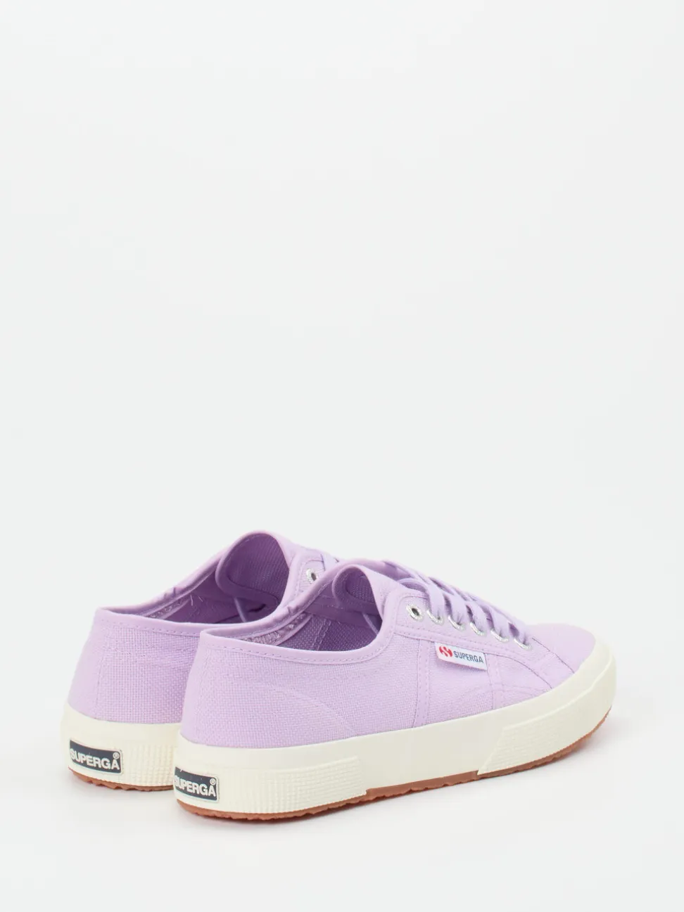 Superga – Sneaker aus Canvas in Flieder