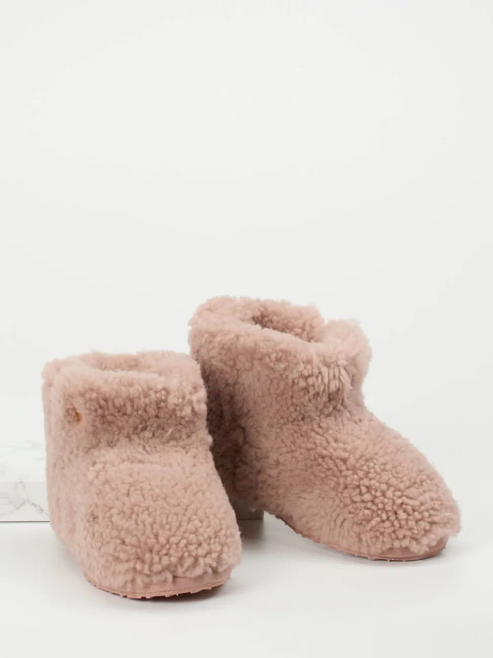 Thies – Hausschuh-Booties aus Fell in Altrosa