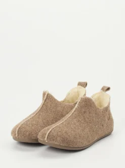 Thies – Hausschuhe aus Wollfilz in Braun