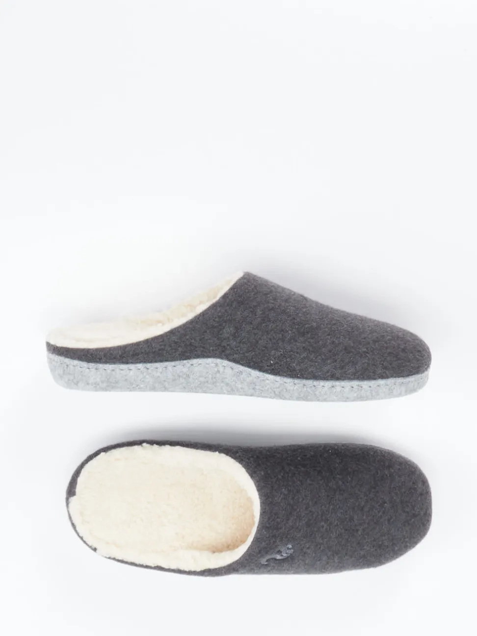 Thies – Pantoffeln aus Recycling-Filz in Grau