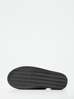Thies – Pantoffeln aus Veloursleder in Grau