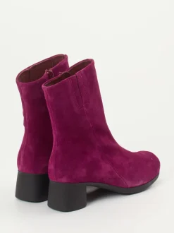 Think – Ankle Boots aus Veloursleder in Beerenrot