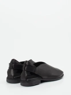 Think – Sandalen aus Lammleder in Schwarz