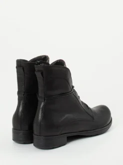 Think – Schnürstiefelette aus Ziegenleder Schwarz
