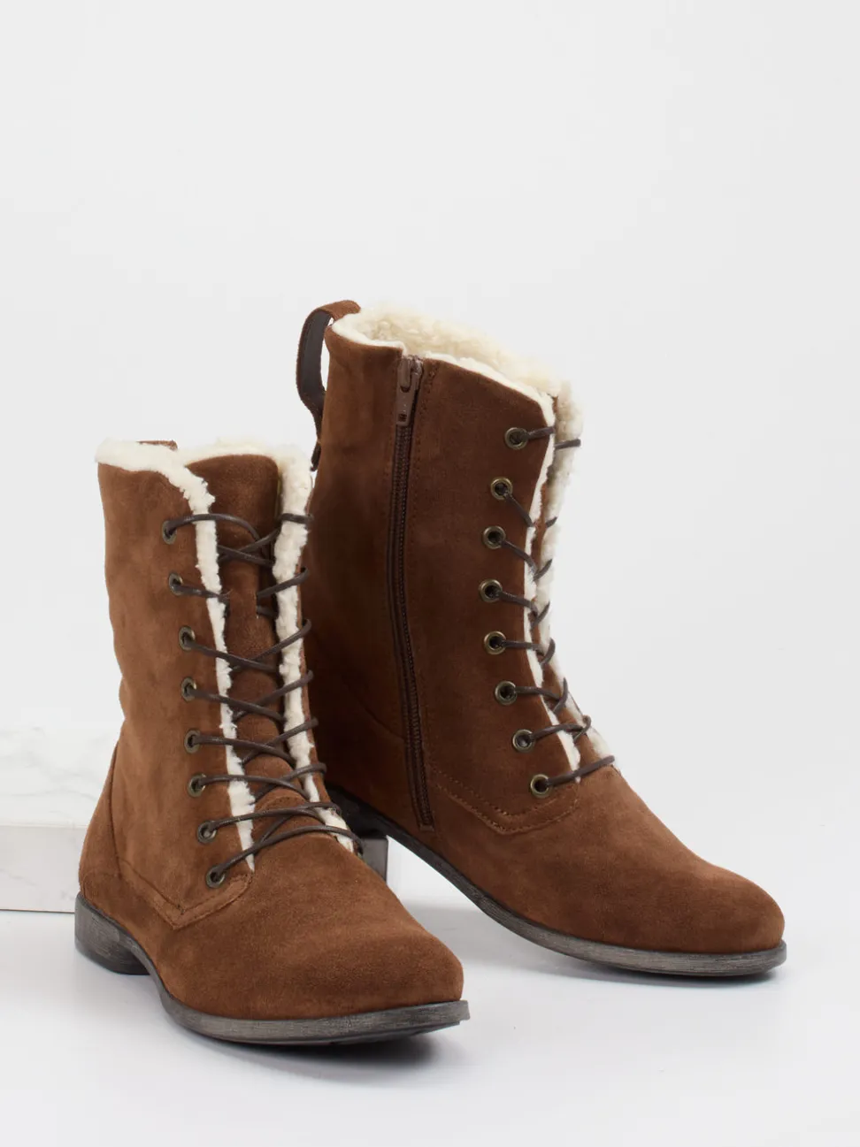 Think – Stiefeletten aus Veloursleder mittelbraun