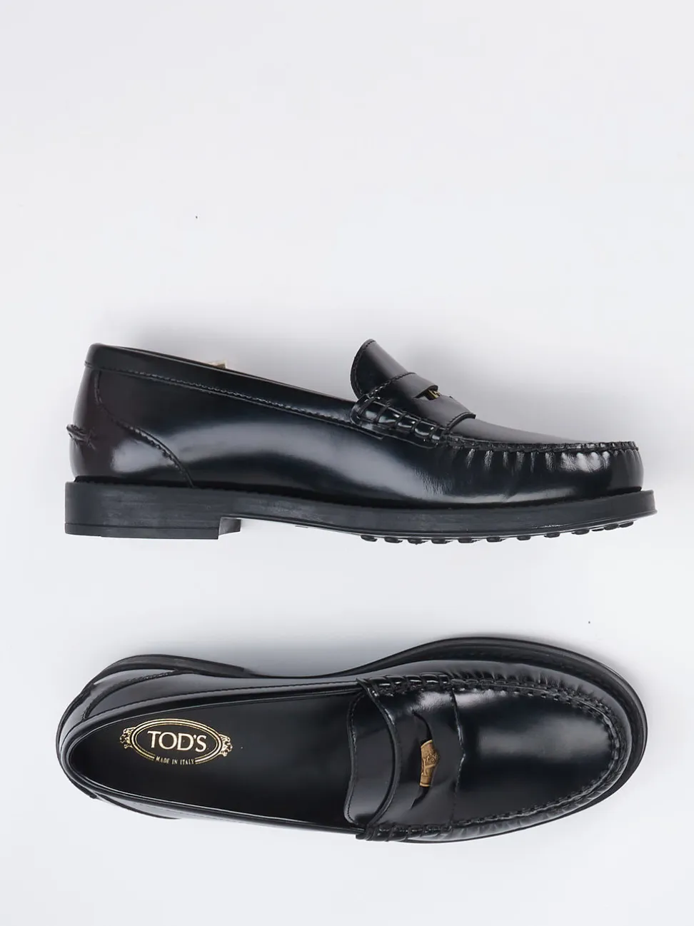 Tod's – Loafer aus Hochglanzleder Schwarz