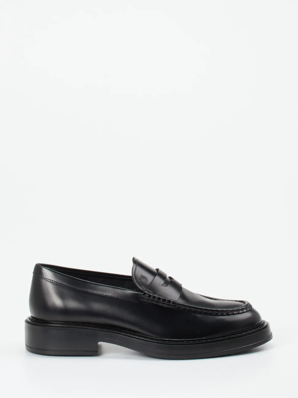 Tod's – Loafer aus Hochglanzleder schwarz