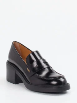 Tod’s – Loafer aus Hochglanzleder Schwarz