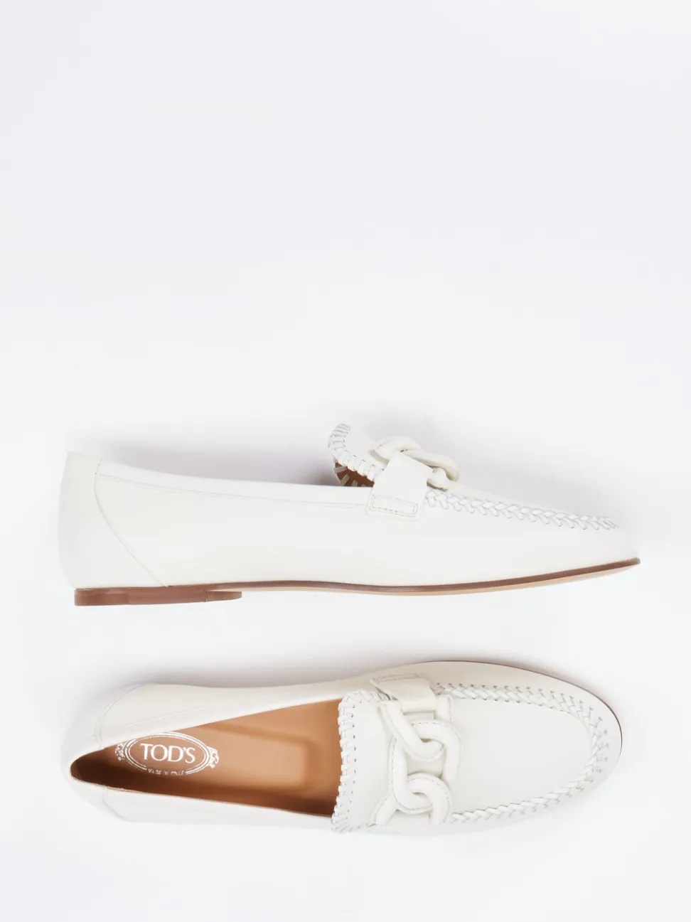 Tod's – Loafer aus Kalbleder in Cremeweiß