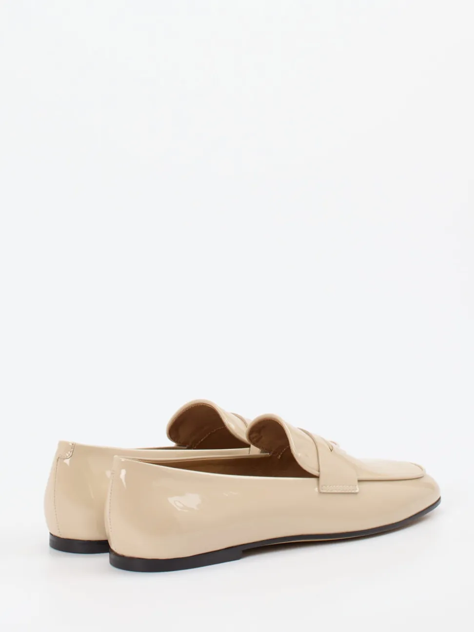 Tod's – Loafer aus Lackleder in Beige