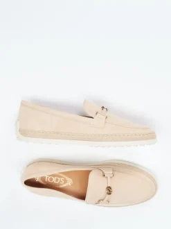 Tod's – Loafer aus Veloursleder in Puderrosa