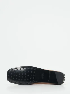 Tod's – Loafer aus Veloursleder sandbeige