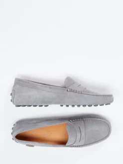 Tod's – Loafer aus Veloursleder in Hellgrau