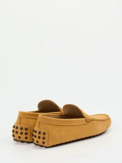 Tod's – Mokassin aus Nubukleder in Honiggelb
