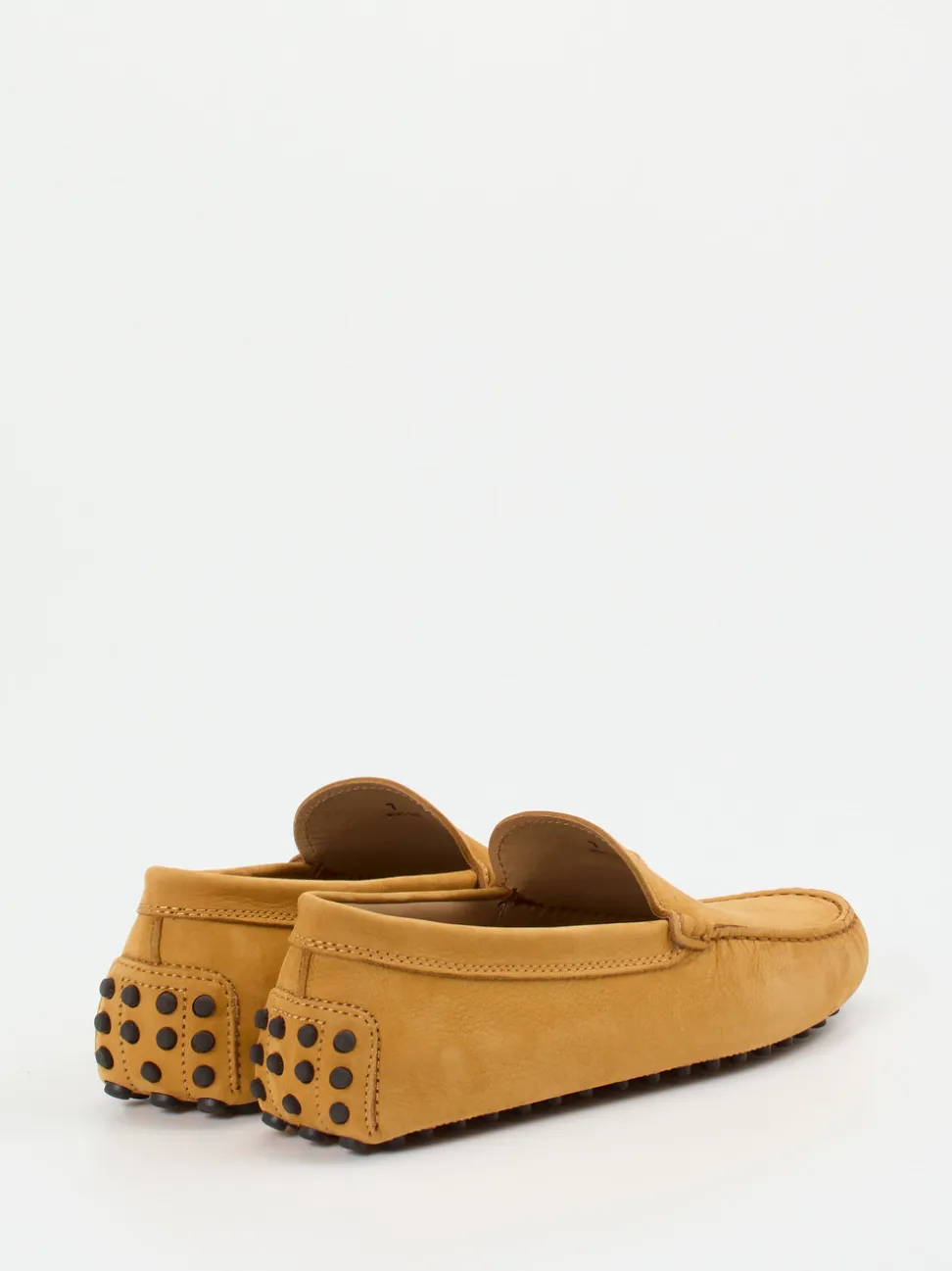 Tod's – Mokassin aus Nubukleder in Honiggelb