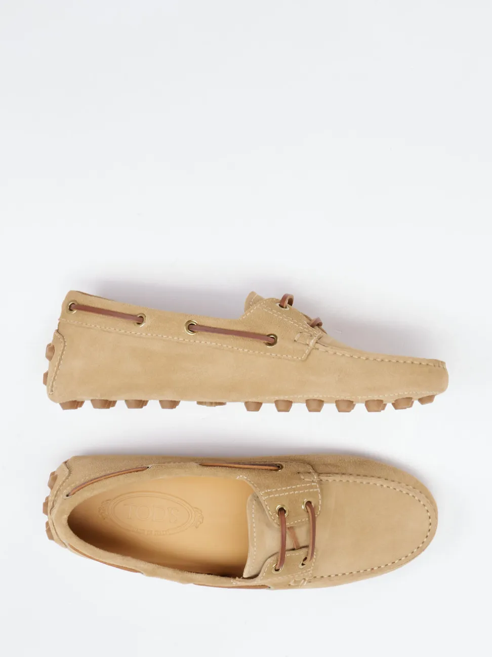 Tod's – Mokassin aus Veloursleder in Beige