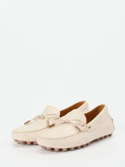 Tod's – Mokassins aus Kalbleder in Cremebeige