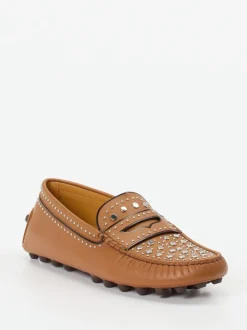 Tod's – Slipper aus Kalbleder mit Nietenbesatz
