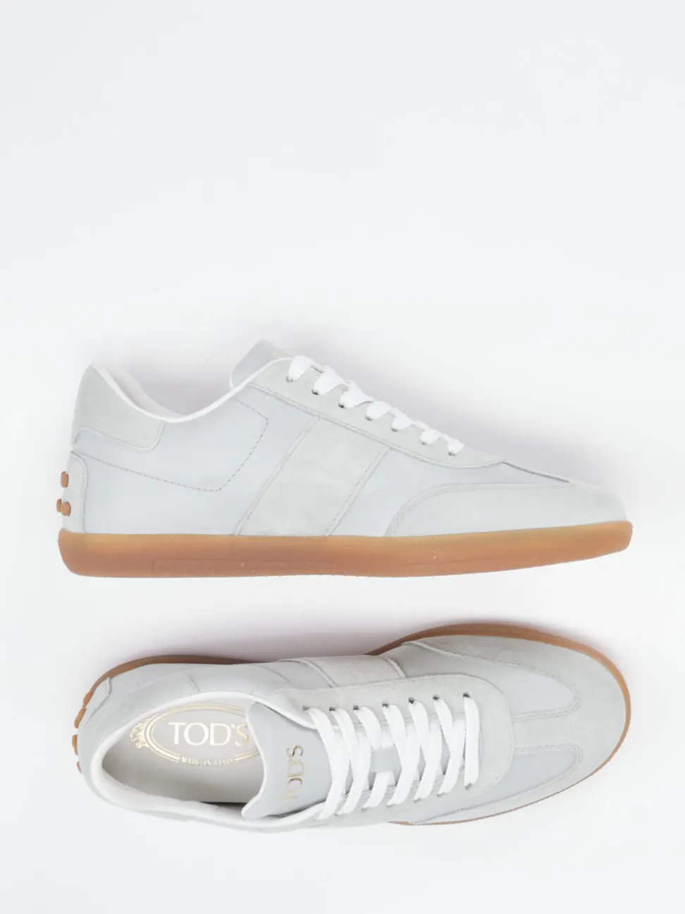 Tod's – Sneaker aus Velours- und Glattleder hellgrau