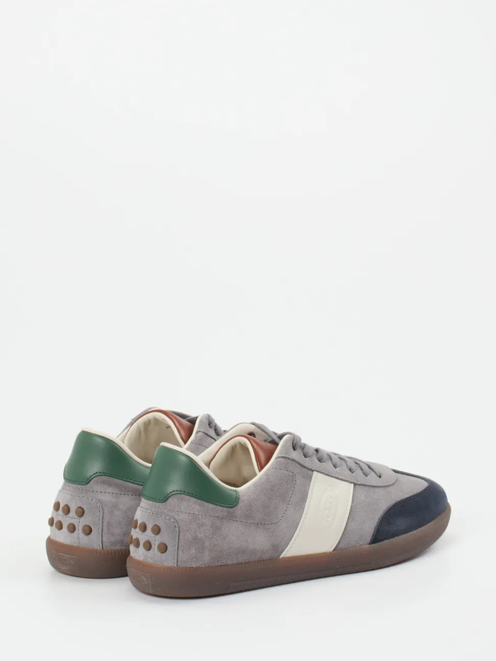 Tod's – Sneaker aus Veloursleder in Hellgrau