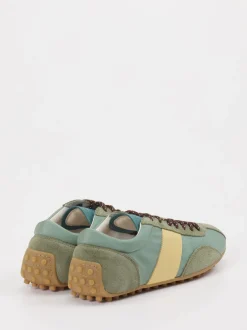 Tod's – Sneaker aus Veloursleder in Salbeigrün