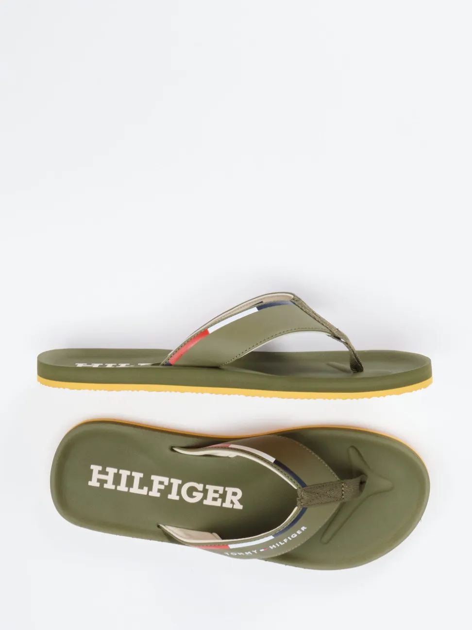 Tommy Hilfiger – Zehentrenner aus Textil in Olivgrün