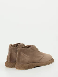 Truman's – Desert Boots aus Veloursleder braun