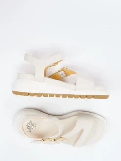 Truman's – Plateau-Sandalen aus Hirschleder creme