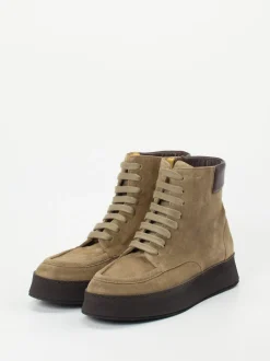 Truman's – Schnürstiefelette aus Veloursleder Sandbeige