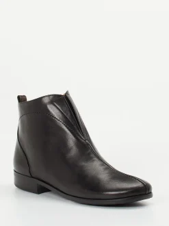 Truman's – Stiefelette aus glänzendem Lammleder schwarz