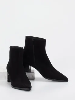 Truman’s – Stiefeletten aus Veloursleder schwarz