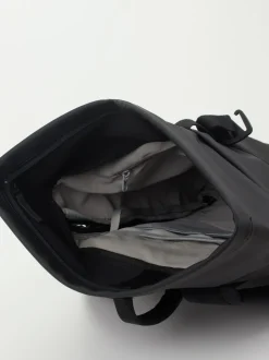 Ucon Acrobatics – Rolltop-Rucksack aus PU in Schwarz
