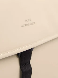 Ucon Acrobatics – Rucksack aus Textil und PU beige