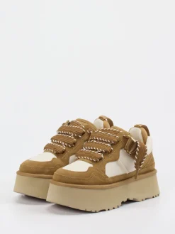 UGG – Chunky Sneaker aus Velour/Textil sandbeige