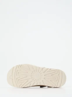 UGG – Clogs aus Veloursleder in Sandbeige