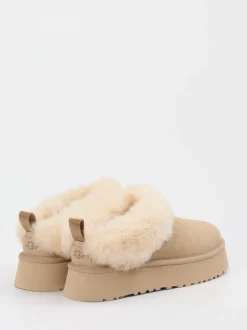 UGG – Hausschuh aus Veloursleder mit Lammfell