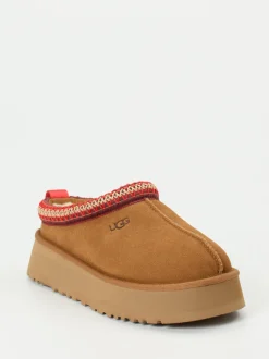 UGG – Hausschuhe aus Veloursleder cognacbraun