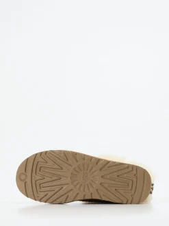 UGG – Hausschuh-Stiefelette aus Veloursleder hellbraun