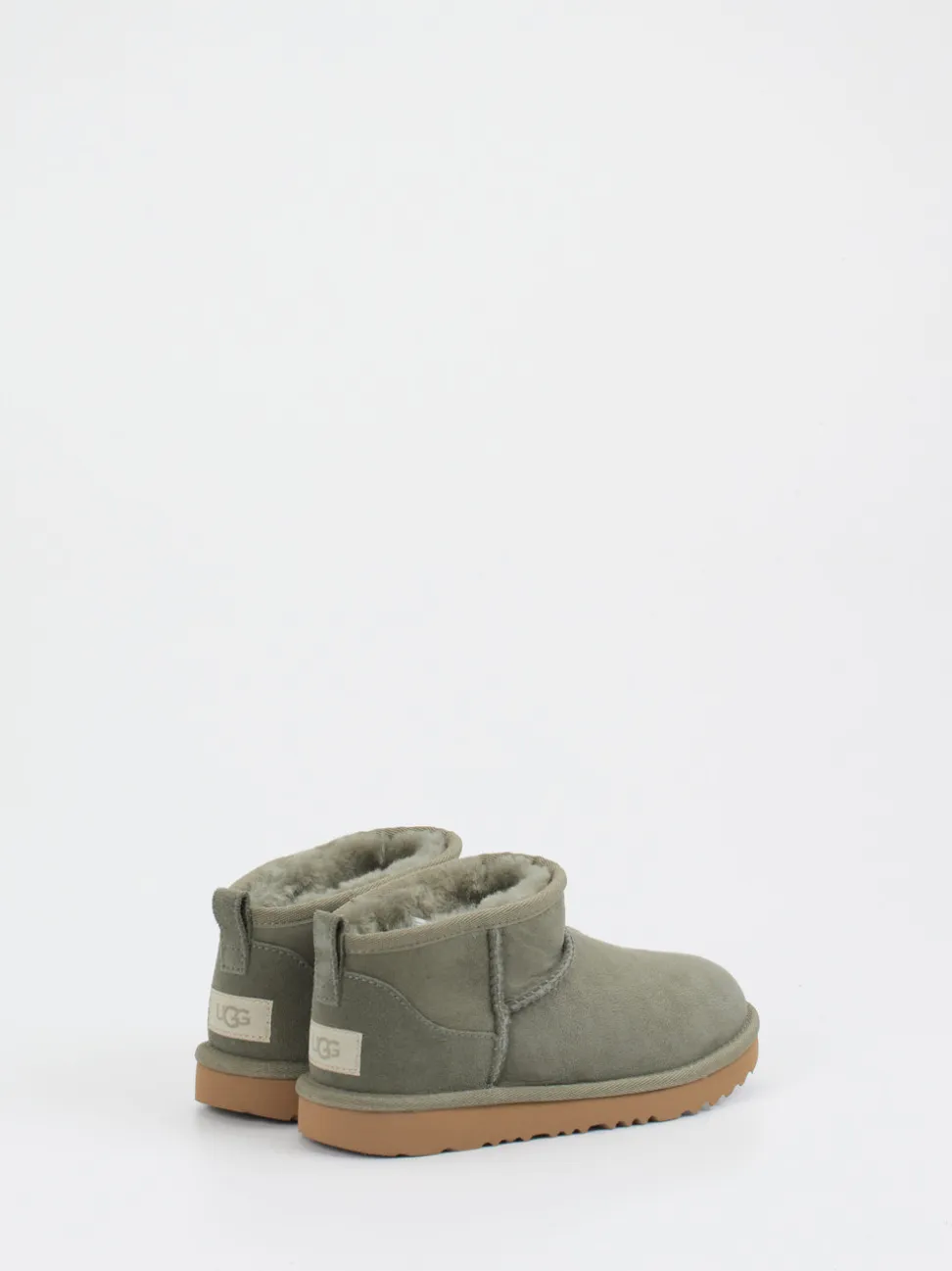 UGG – Lammfell-Boots aus Veloursleder olivgrün