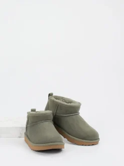 UGG – Lammfell-Boots aus Veloursleder olivgrün