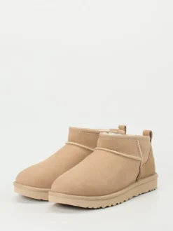 UGG – Lammfell-Boots aus Veloursleder beige