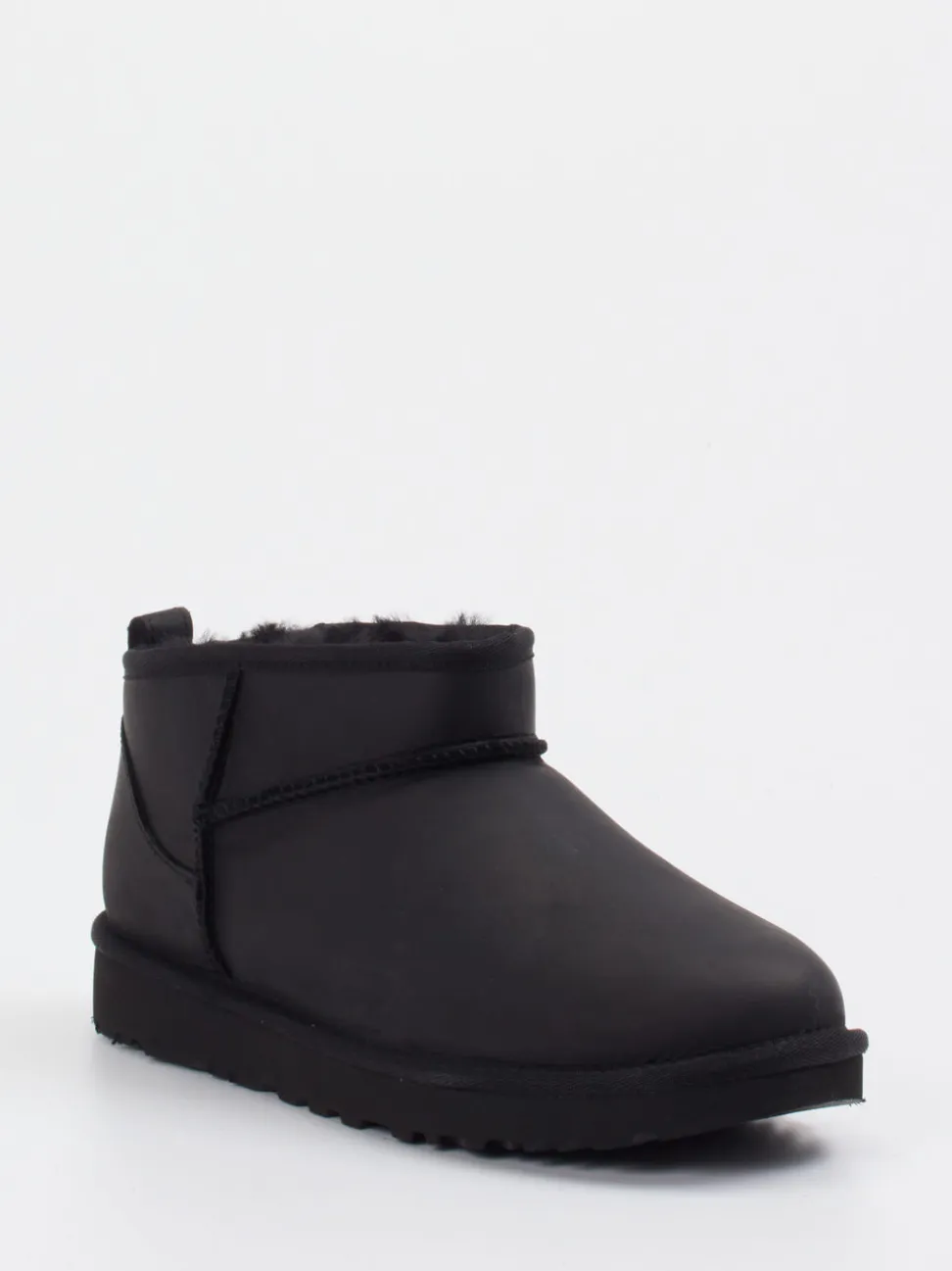 UGG – Lammfell-Stiefelette aus Veloursleder Schwarz
