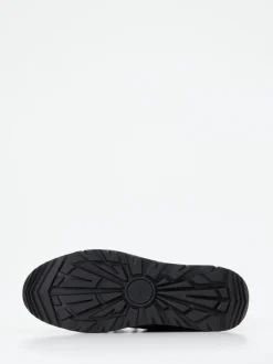 UGG – Outdoor-Boots aus Veloursleder schwarz