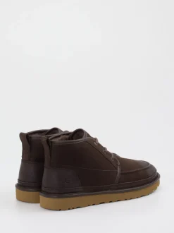 UGG – Schnürboots aus Nubukleder in Dunkelbraun