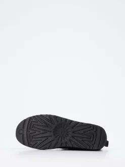 UGG – Schnürboots aus Veloursleder schwarz