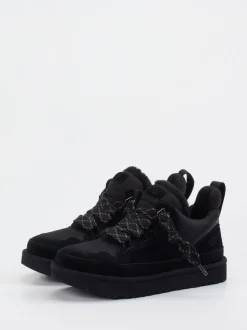 UGG – Sneaker aus Veloursleder schwarz gefüttert