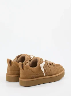 UGG – Sneaker aus Veloursleder cognacfarben