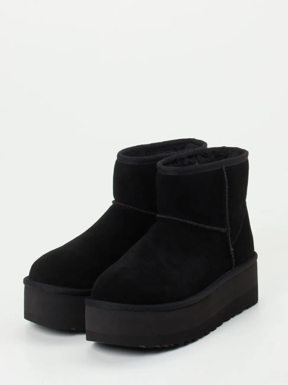 UGG – Stiefeletten aus Veloursleder Schwarz Plateau