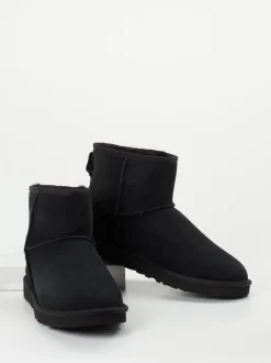 UGG – Stiefeletten aus Veloursleder schwarz